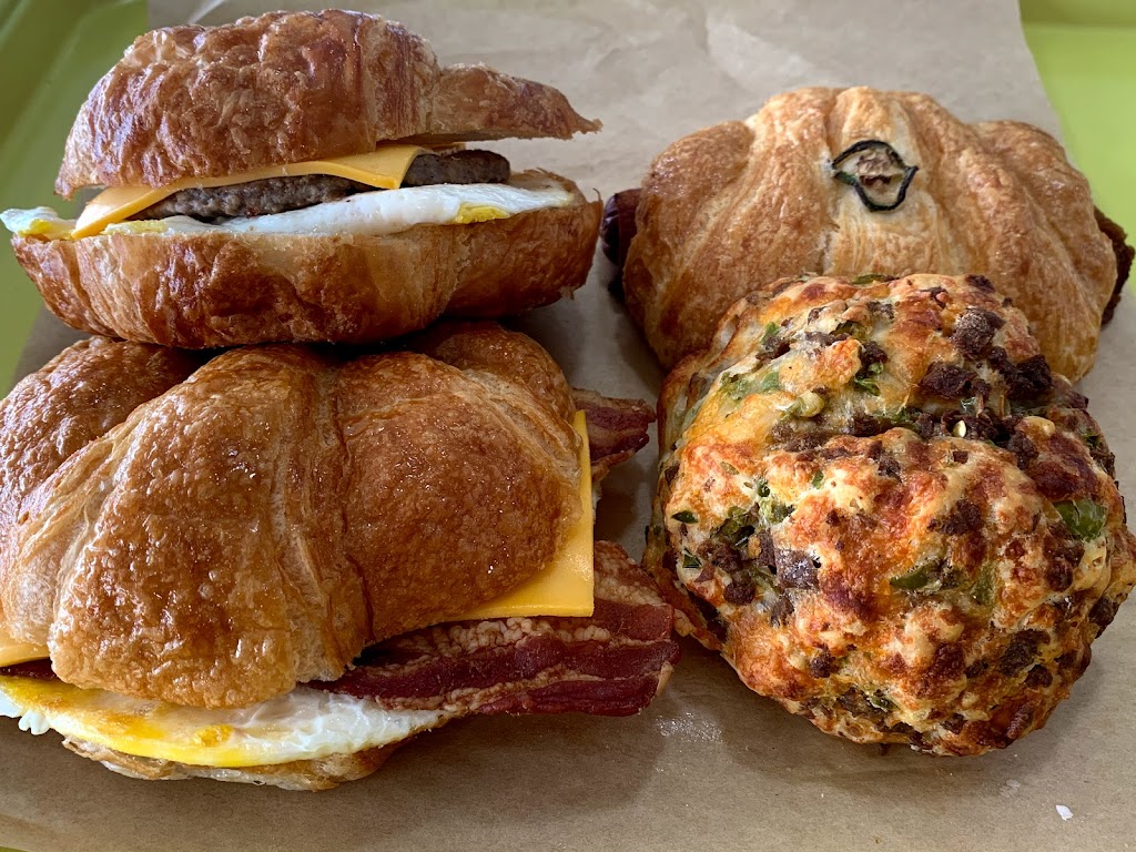 Forever Donut Bagel | 1515 S Cooper St D, Arlington, TX 76010, USA | Phone: (512) 350-9050