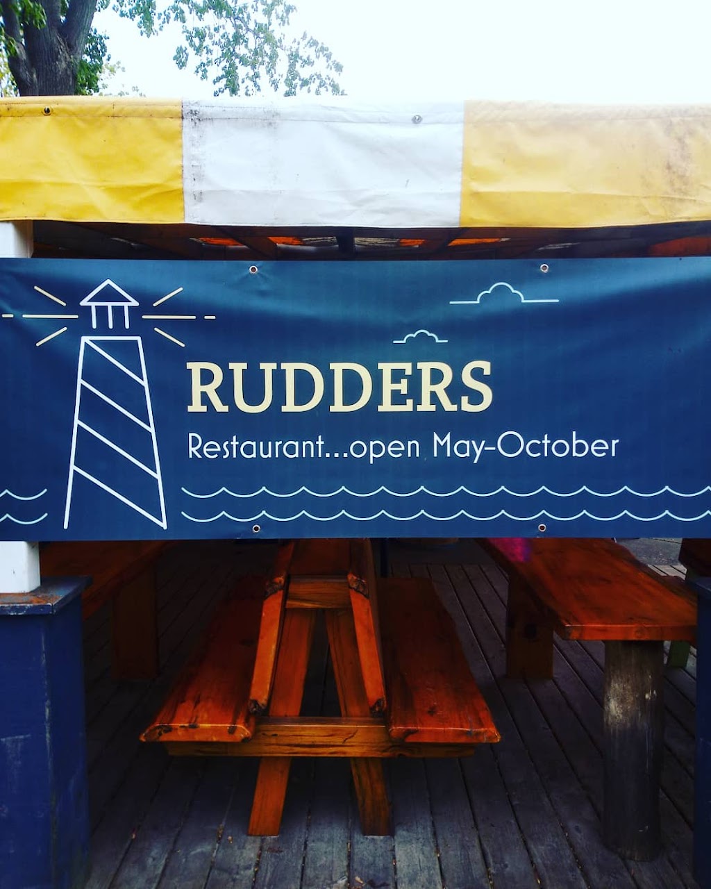 Rudders | 250 Pleasant Beach Rd, Sherkston, ON L0S 1R0, Canada | Phone: (905) 894-9900