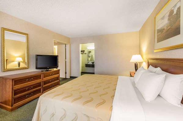 Quality Inn & Suites McDonough South I-75 | 930 GA-155 S Building A, McDonough, GA 30253, USA | Phone: (770) 957-5291