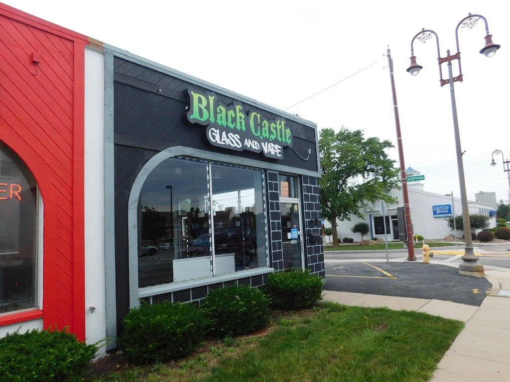 Black Castle Glass & Vape | 701 Conant St, Maumee, OH 43537, USA | Phone: (419) 794-8485