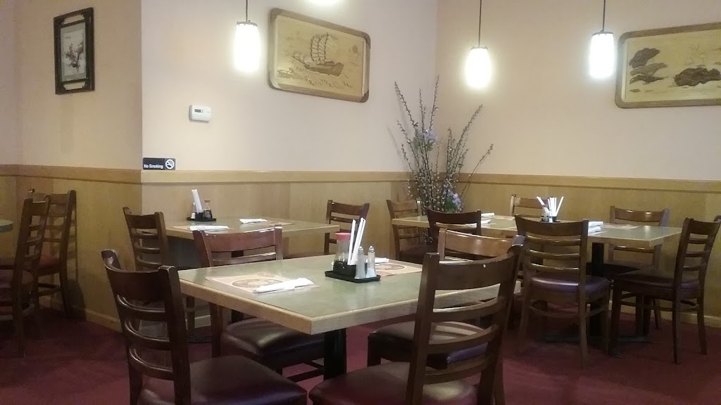 Uncle Maos Chinese Restaurant | 8133 S Cass Ave, Darien, IL 60561, USA | Phone: (630) 353-0338