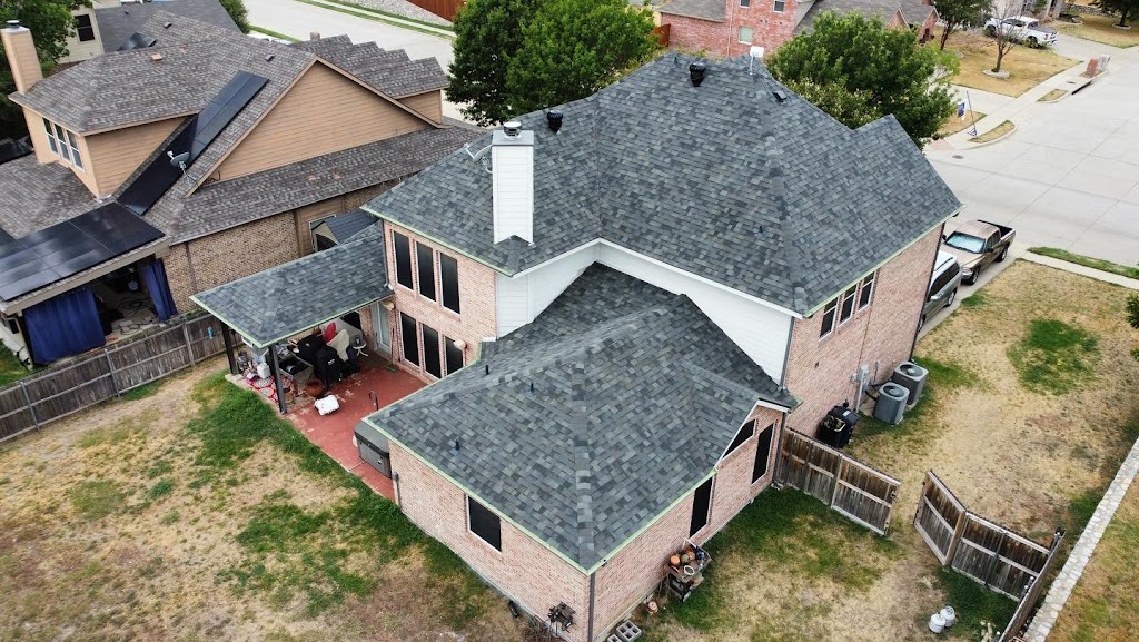 Davis Roofing Solutions | 901 Bonnie Brae Ave, Fort Worth, TX 76111, USA | Phone: (817) 857-7663