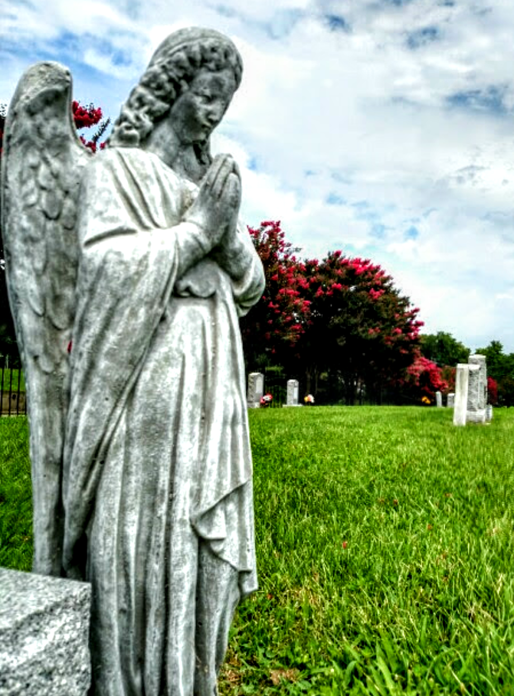 Appomattox Cemetery | Hopewell, VA 23860, USA | Phone: (804) 541-2295