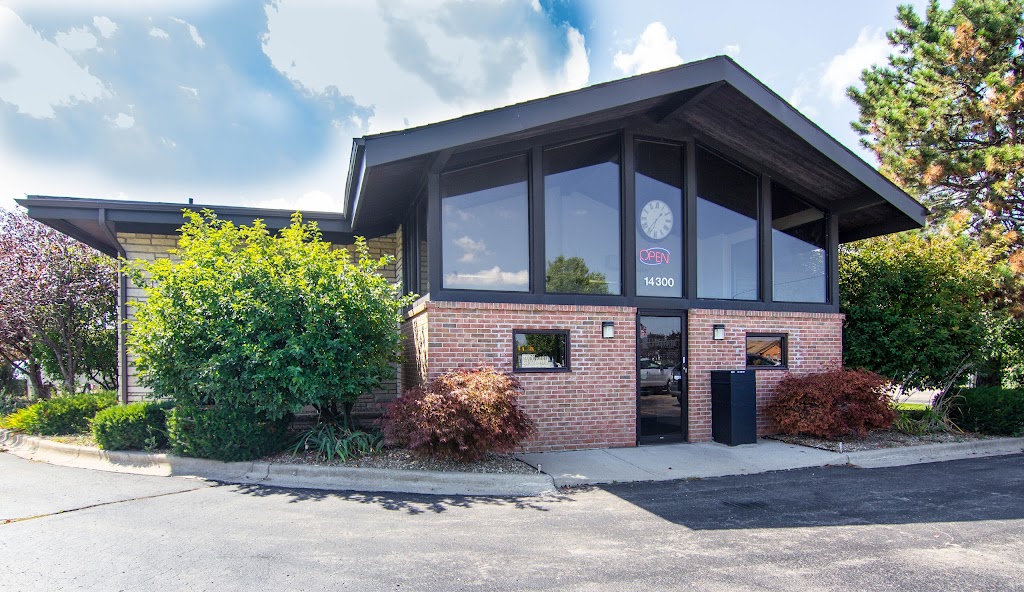 Macomb Chiropractic | 14300 15 Mile Rd, Sterling Heights, MI 48312, USA | Phone: (586) 979-6460