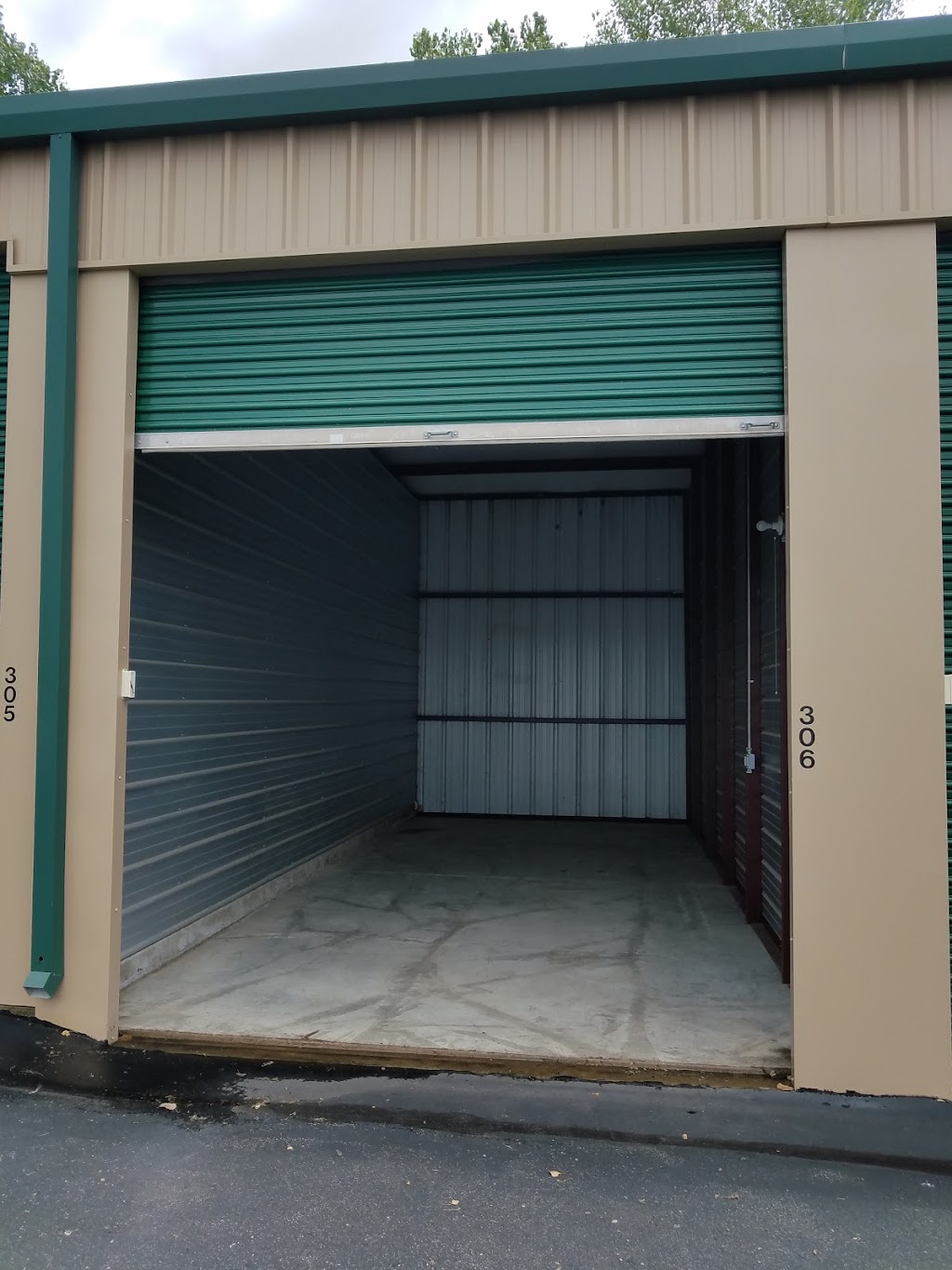 Advance Storage | 1403 W Ledgerwood Rd, Andover, KS 67002, USA | Phone: (316) 733-8558