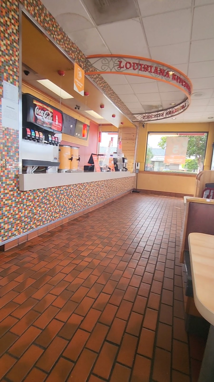 Popeyes Louisiana Kitchen | 1700 W Willow St, Long Beach, CA 90810, USA | Phone: (562) 424-7137