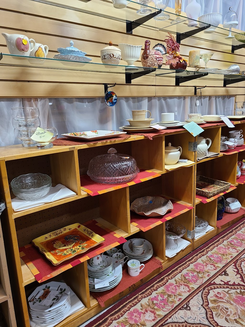 St Elsie's Thrift Shop 50 Rte 24 CR 513, Chester, NJ 07930, USA