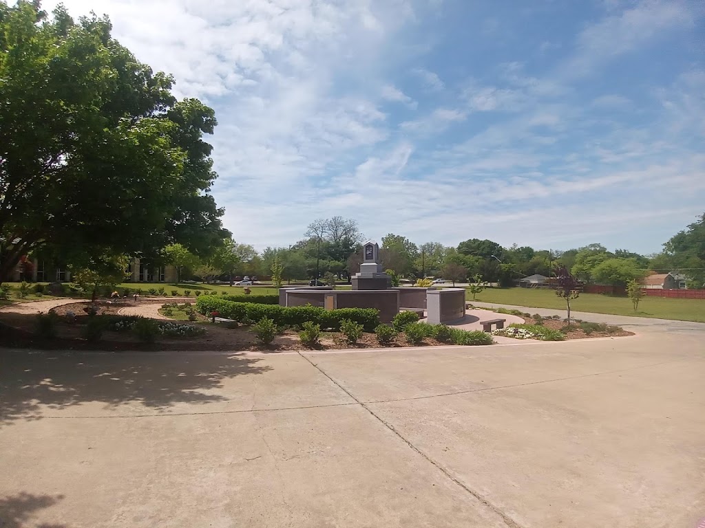 Garland Memorial Park | 1600 S Garland Ave, Garland, TX 75040, USA | Phone: (972) 276-5000