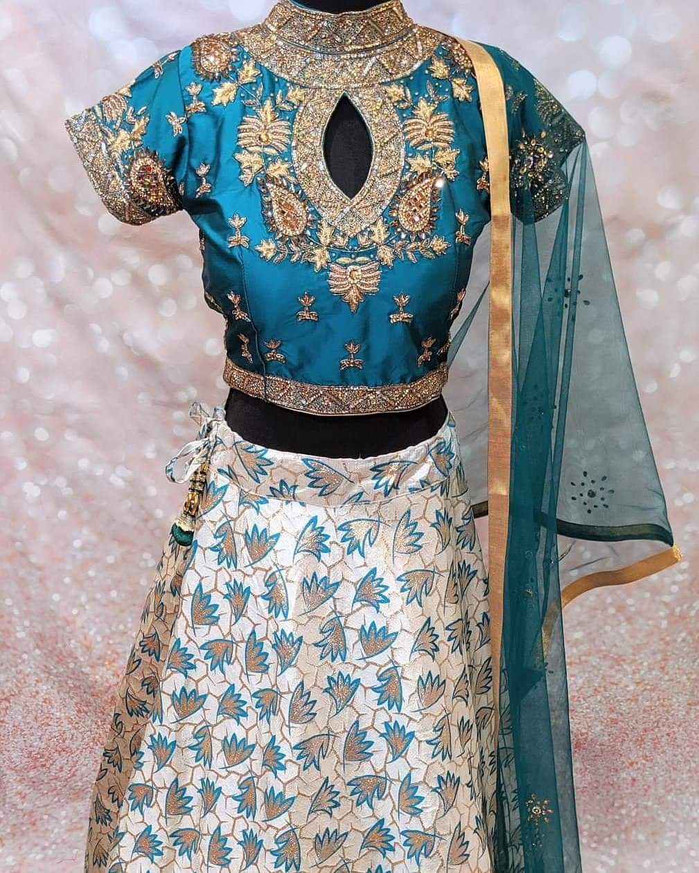 Couture Fitoor indian clothing boutique | 971 Stanley Ave, Los Altos, CA 94024, USA | Phone: (708) 802-3064