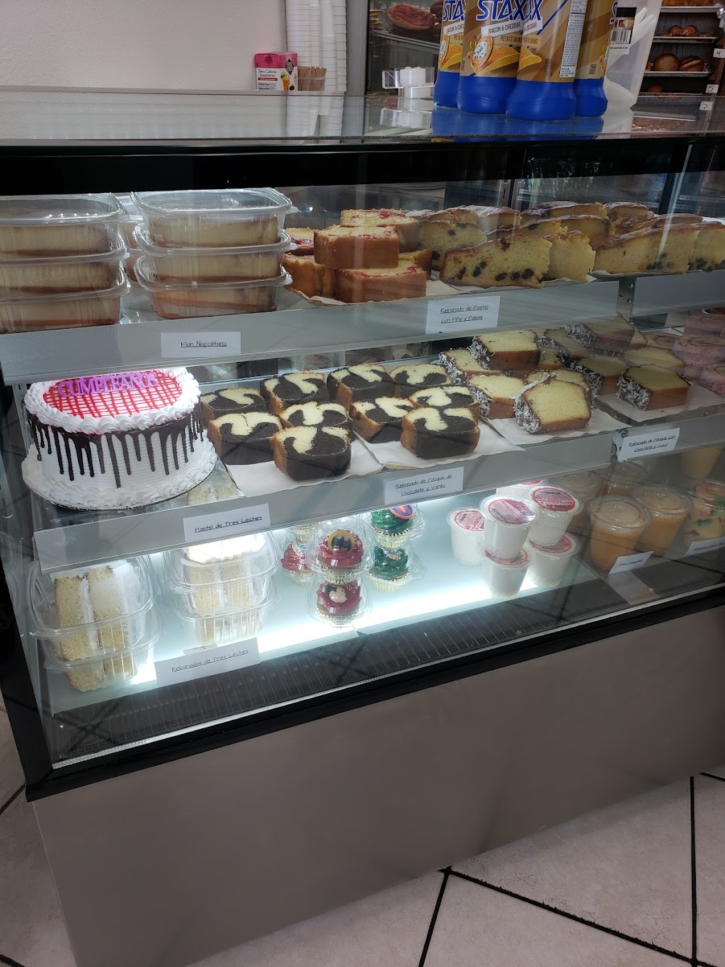 Rosarios Bakery | 2231 W 5th St # A, Santa Ana, CA 92703, USA | Phone: (714) 328-0863