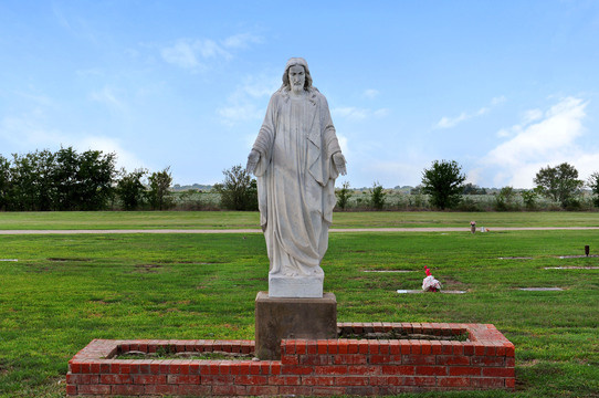 Highland Memorial Gardens | Cemetery, TX-34, Terrell, TX 75160, USA | Phone: (972) 524-6417