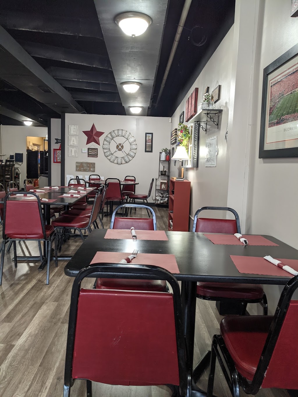 Bambinos Pizza and Wings | 23 W Main St, West Jefferson, OH 43162, USA | Phone: (614) 879-9999