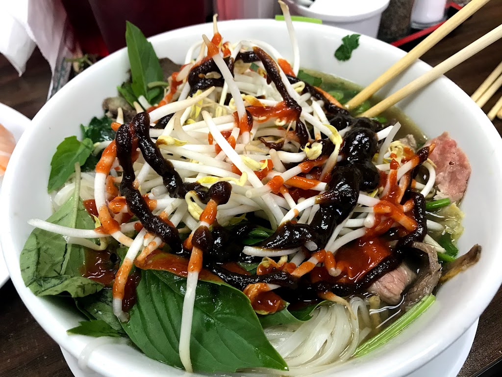 Phở Thiên Ý | 5310 E Belknap St, Haltom City, TX 76117, USA | Phone: (817) 831-1487