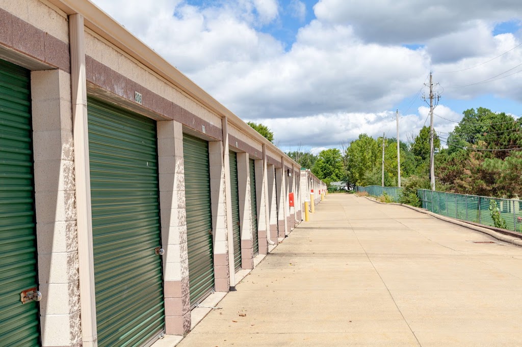 Summit Self Storage - Eastwood | 2007 Eastwood Ave, Akron, OH 44305, USA | Phone: (234) 200-1670