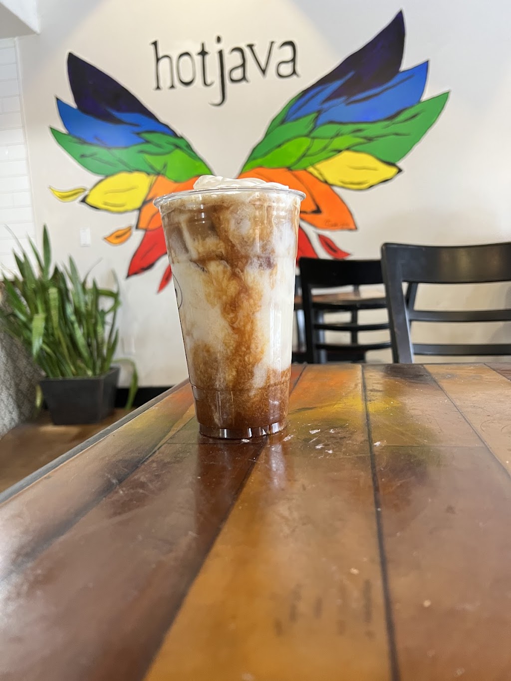 Hot Java | 2101 E Broadway, Long Beach, CA 90803, USA | Phone: (562) 433-0688