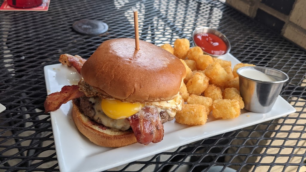 Burg & Barrel 76th Street | 7042 W 76th St, Overland Park, KS 66204, USA | Phone: (913) 444-0494