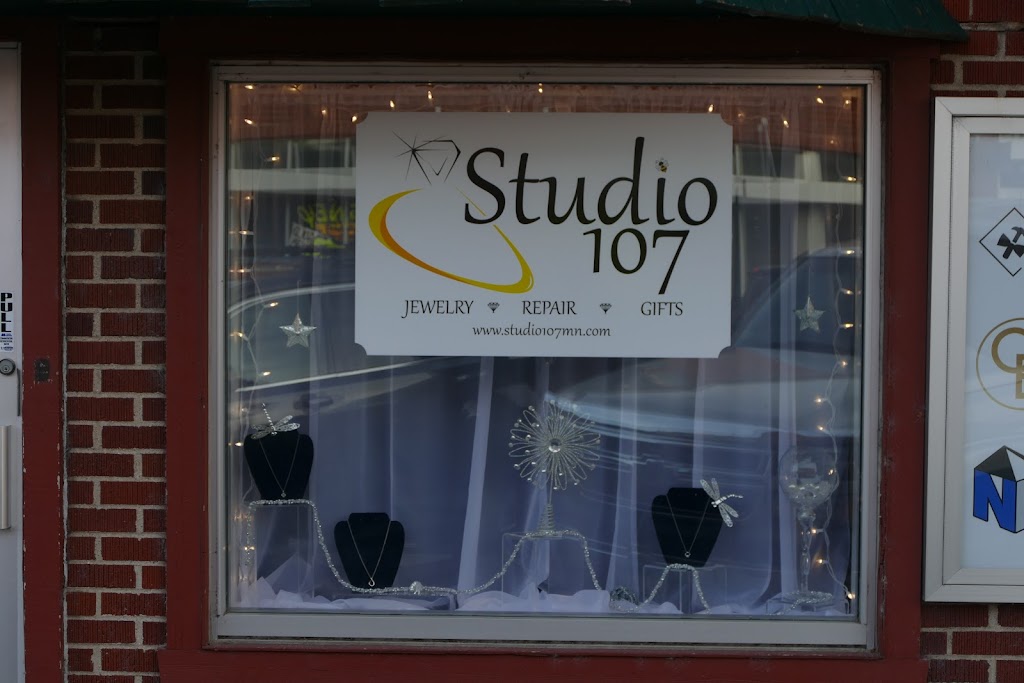 Studio 107 | 657 Main St NW Suite 107, Elk River, MN 55330, USA | Phone: (612) 387-1888