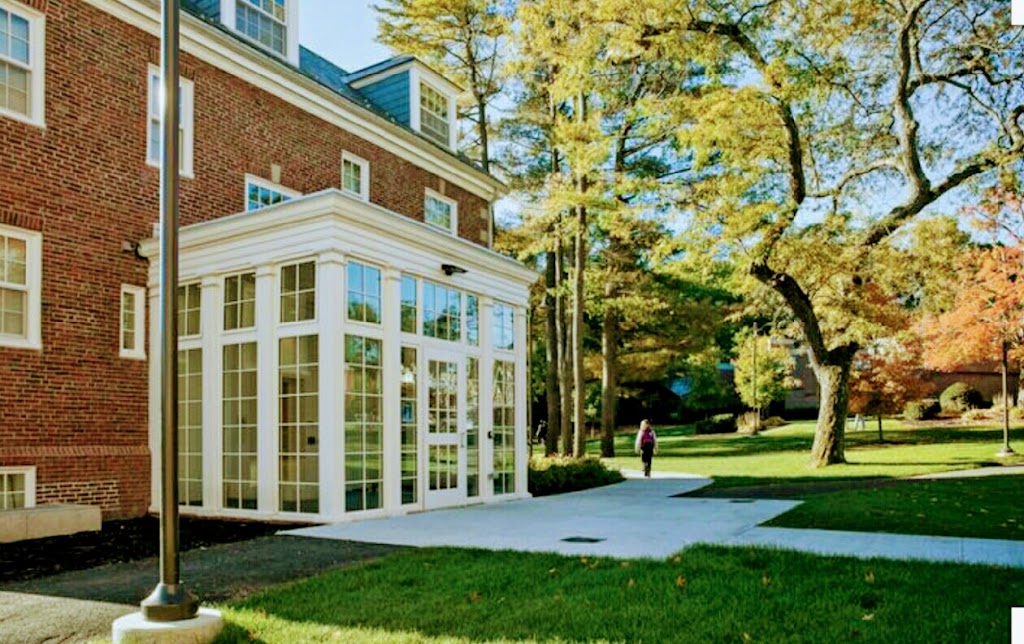 Park Manor South | 12 Babson College Drive, Wellesley, MA 02482, USA | Phone: (781) 235-1200