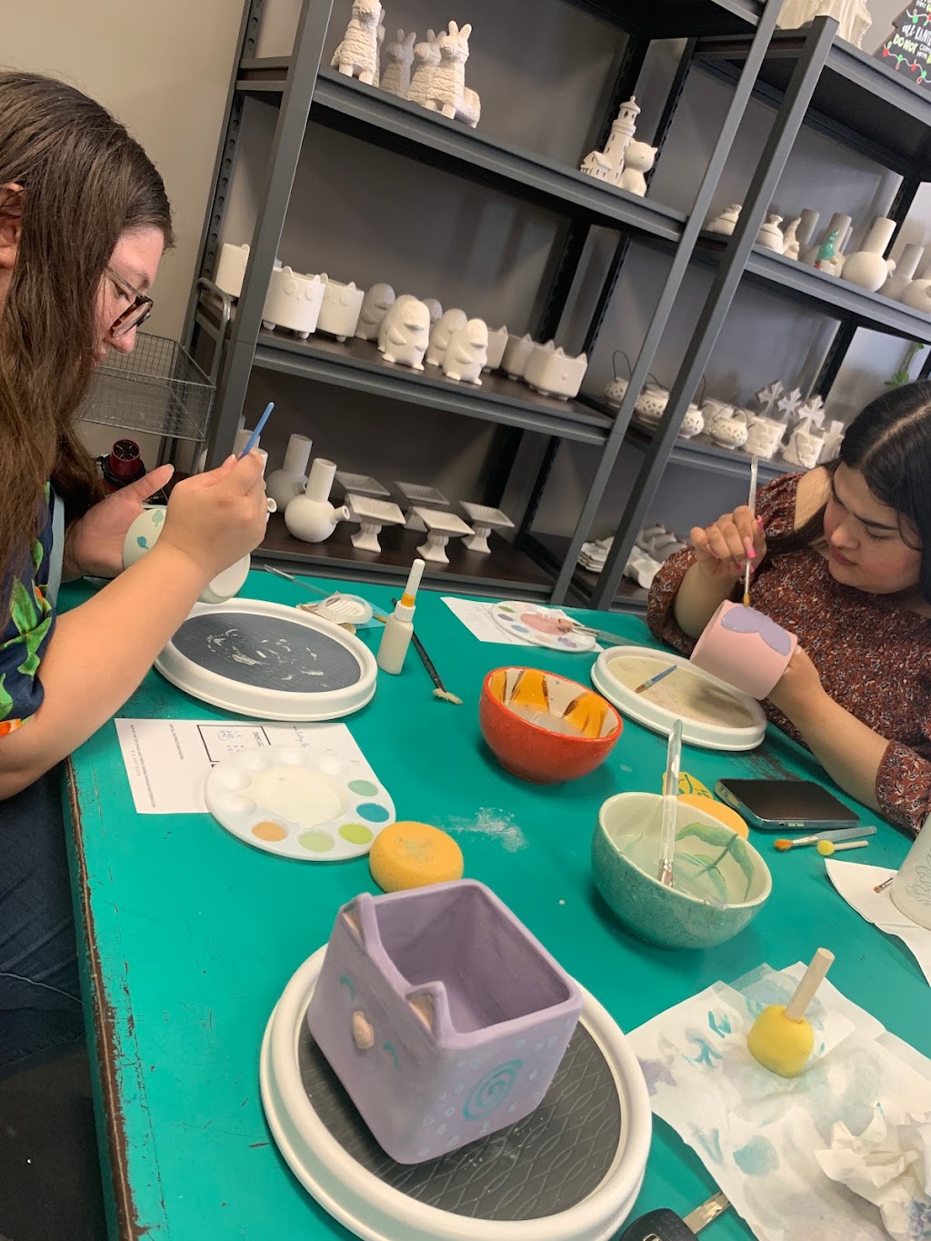 B Creative Painting Studio Paint your own pottery and more! | B Creative Painting Studio, 6013 Wesley Grove Blvd #103, Wesley Chapel, FL 33544, USA | Phone: (813) 907-6258