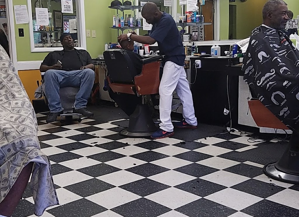 Brooms Unisex Barber & Style | 524 Arkadelphia Rd, Birmingham, AL 35204, USA | Phone: (205) 786-0690