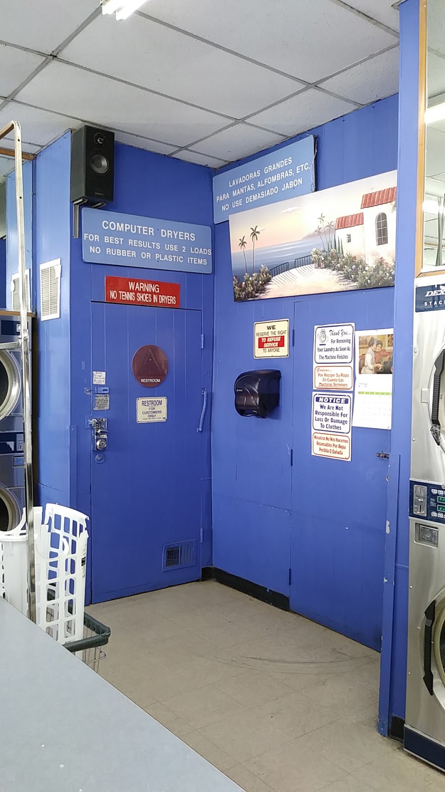 Top Coin Laundry | 6217 S Figueroa St, Los Angeles, CA 90003, USA | Phone: (323) 753-9696