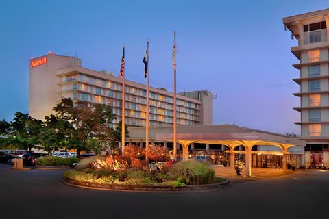 Best Way Inn Cleburne, TX Hotel | 1970 W Henderson St, Cleburne, TX 76033, USA | Phone: (817) 774-2452