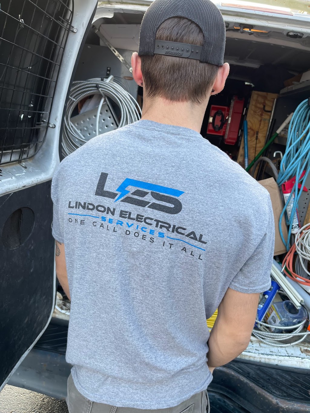 Lindon Electrical Services | 6711 W Alexandria Rd, Middletown, OH 45042, USA | Phone: (937) 733-3901