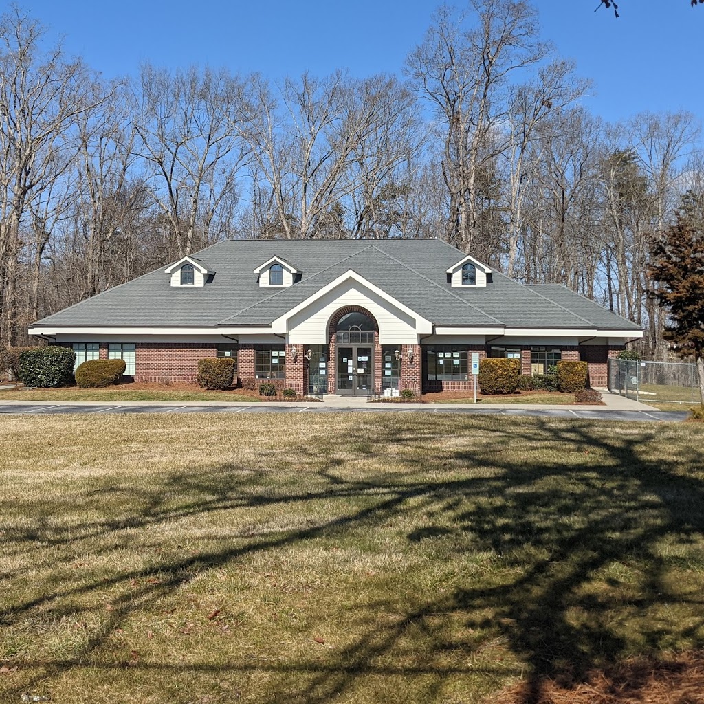 McCollum Realty Team | 1311 Freeway Dr. S, Reidsville, NC 27320, USA | Phone: (336) 637-8444