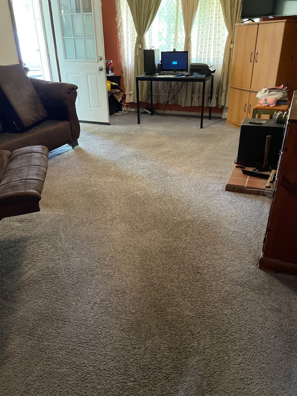 Extra Effort Carpet & Upholstery Cleaning | 8303 Darlene Dr, West Chester Township, OH 45069, USA | Phone: (513) 777-8770