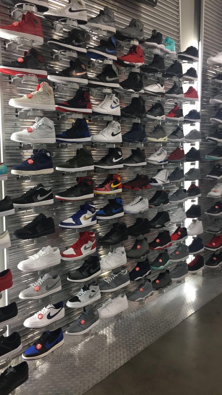 Shoe Palace | 6171 Sunrise Mall Suite D-3, Citrus Heights, CA 95610, USA | Phone: (916) 725-0200