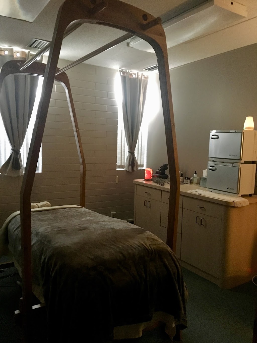 Revibe Wellness & Beauty | 42690 Woodward Ave #100, Bloomfield Hills, MI 48304, USA | Phone: (248) 252-9903