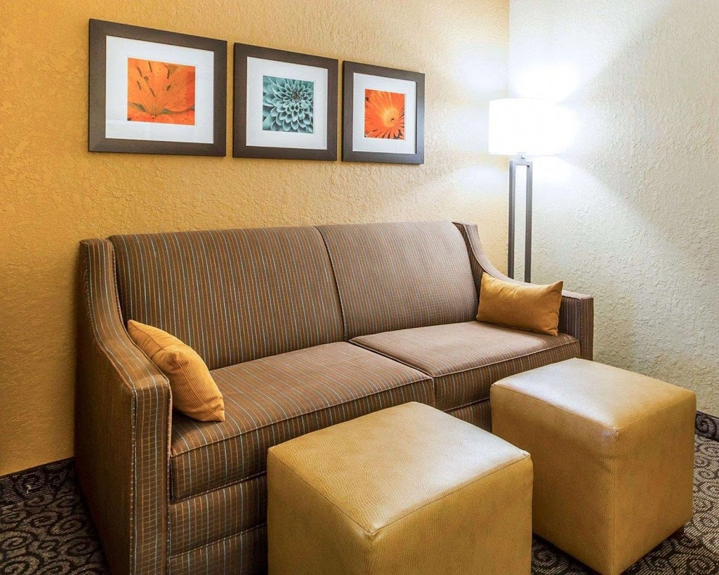 Comfort Suites | 6440 US 10 West, Ramsey, MN 55303, USA | Phone: (763) 323-4800