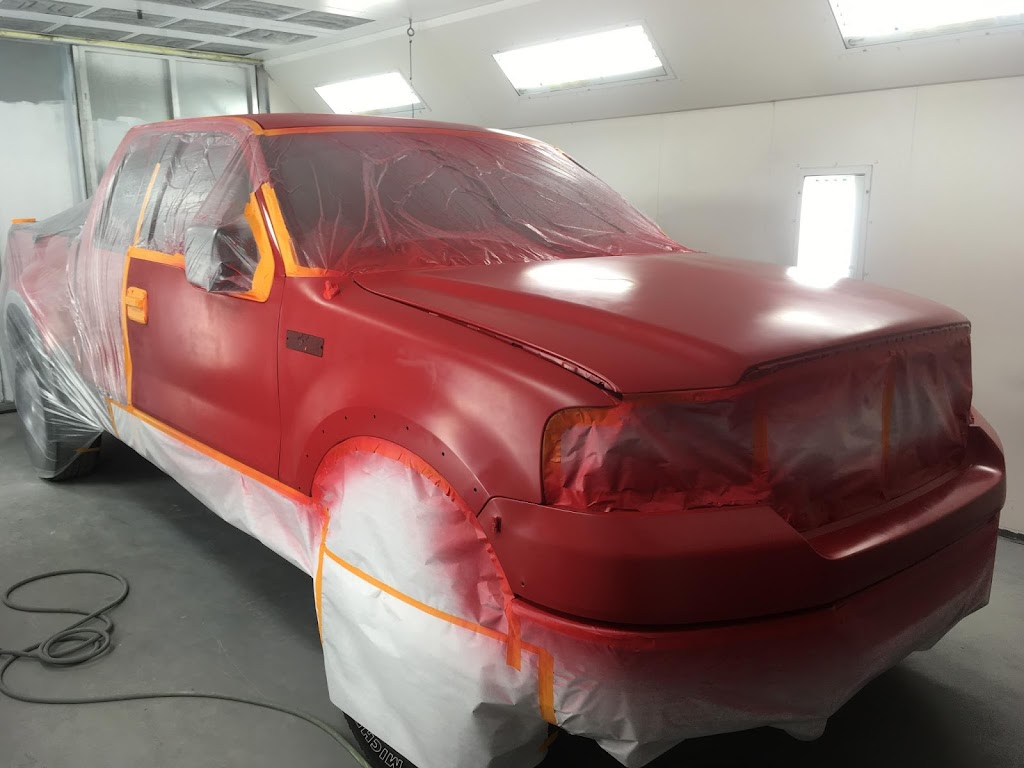 Harrisons Auto Body & Paint | 1945 Sunset Point Rd, Clearwater, FL 33765, USA | Phone: (727) 485-3698