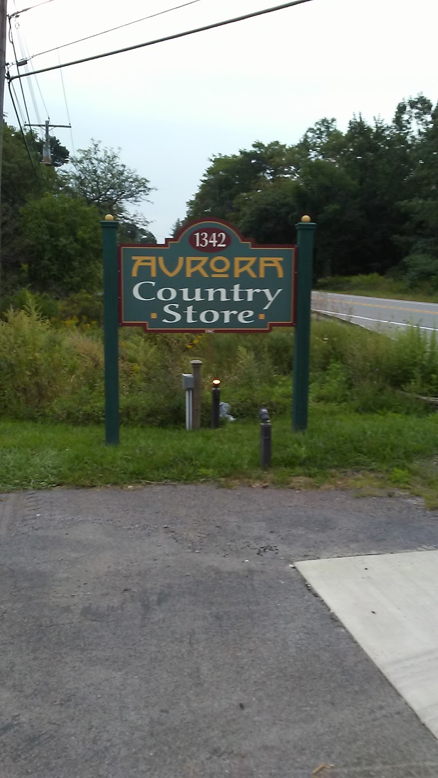 Aurora Country Store | 1342 Quaker Rd, East Aurora, NY 14052, USA | Phone: (716) 655-7555