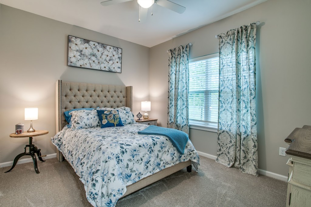 Legacy Oaks of Midlothian | 614 S 14th St, Midlothian, TX 76065, USA | Phone: (469) 300-5797