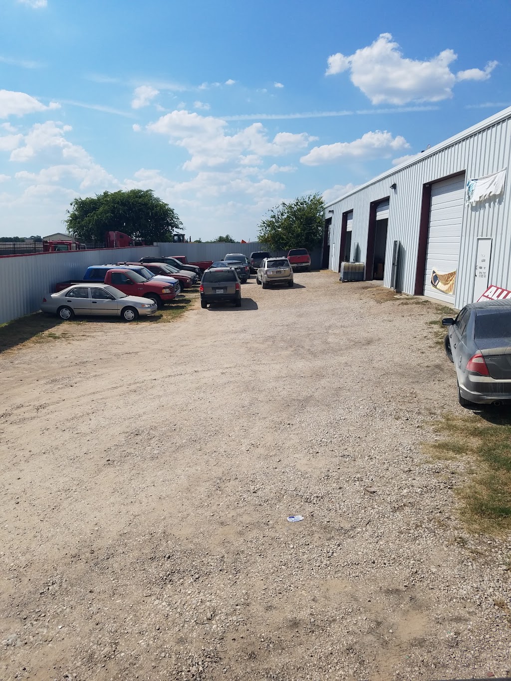 Rosendo Auto Repair | s 2932, US-77, Waxahachie, TX 75165, USA | Phone: (972) 351-2001