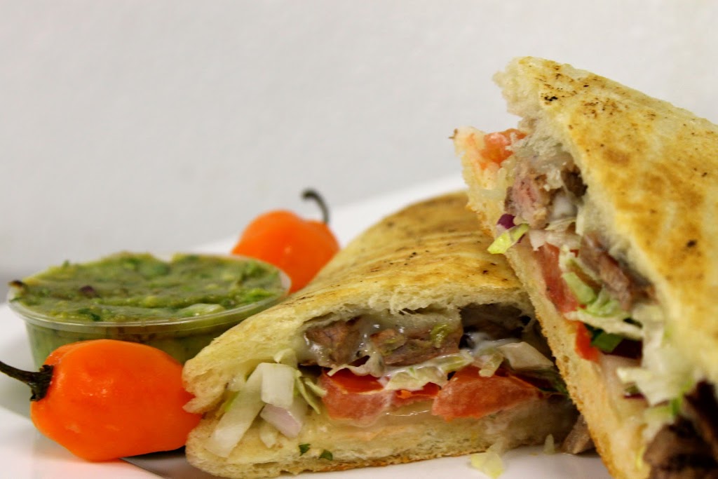 Burrito Cubano | 4729 N Lyndale Ave, Minneapolis, MN 55430, USA | Phone: (612) 588-7580