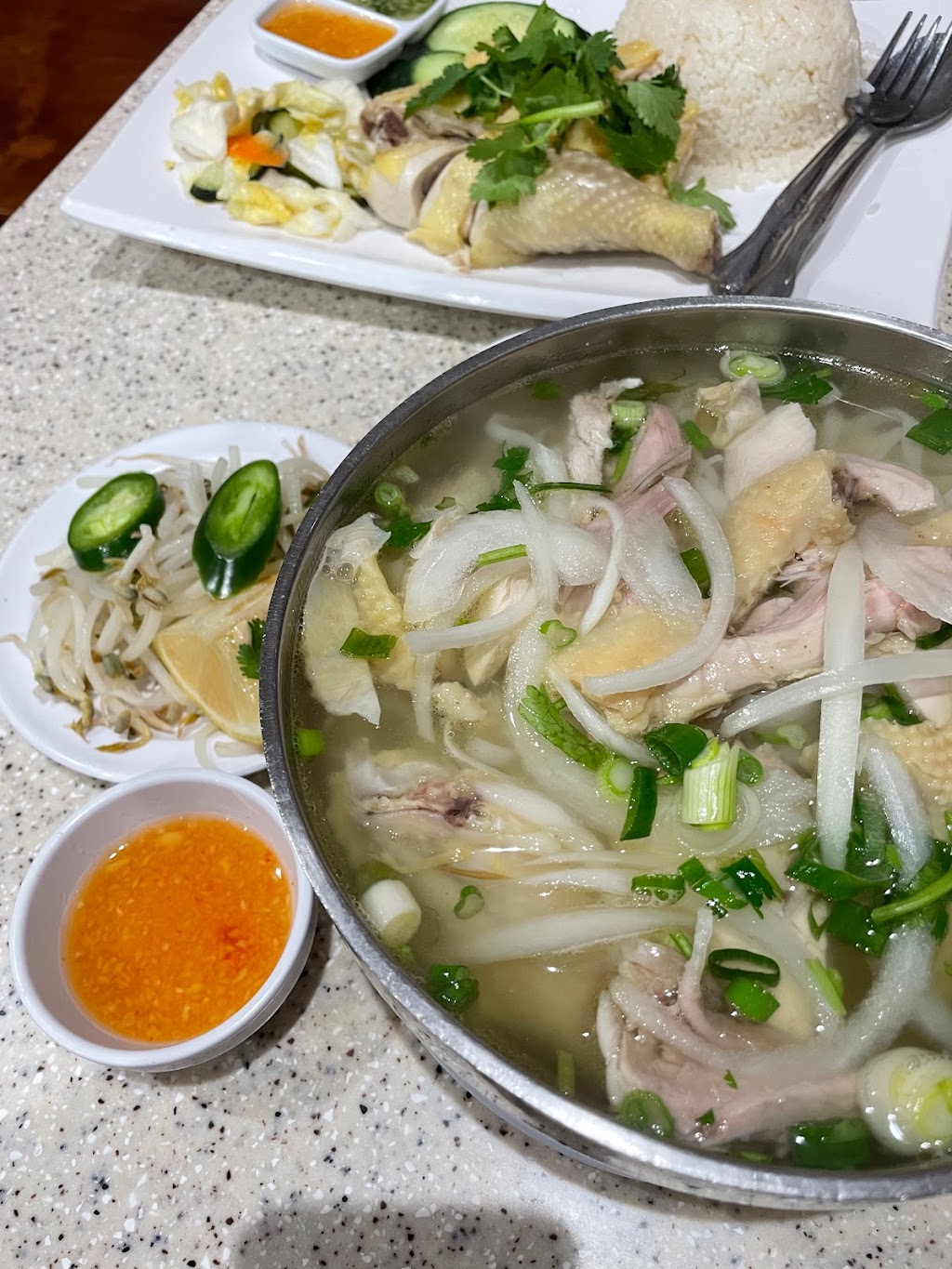 Hai Phong Pho Ga Bac Ninh | 8930 Mission Dr, Rosemead, CA 91770, USA | Phone: (626) 288-9999