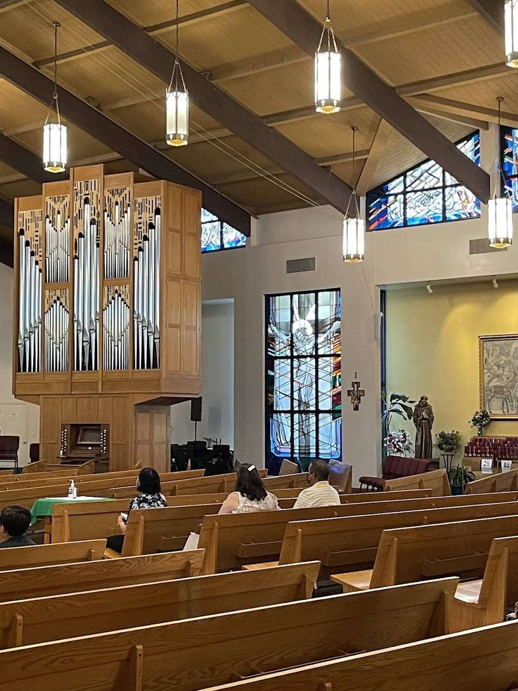 St Francis of Assisi Church | 860 Oak Grove Rd, Concord, CA 94518, USA | Phone: (925) 682-5447