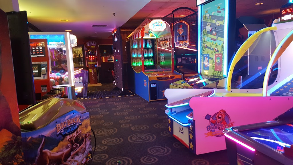 Bowlero East Meadow | 1840 Front St, East Meadow, NY 11554, USA | Phone: (516) 794-1111