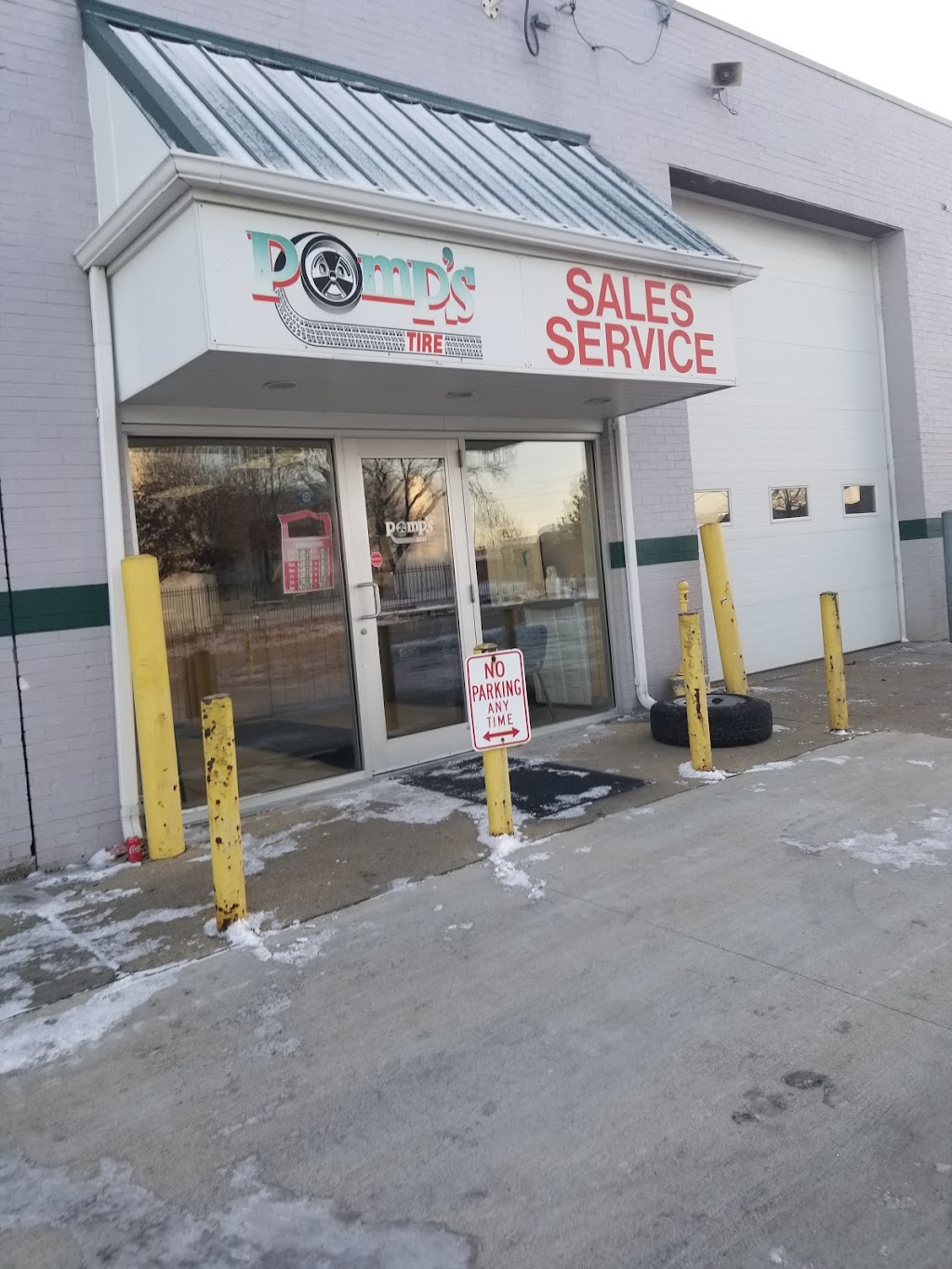 Pomps Tire Service | 1301 Busse Rd, Elk Grove Village, IL 60007, USA | Phone: (847) 956-6900