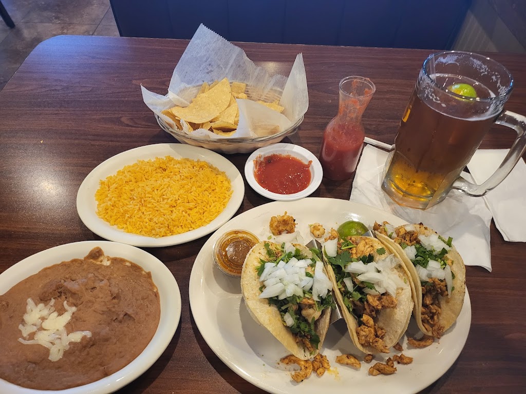 Cazadores Mexican Grill | 11695 US-70 #110, Arlington, TN 38002 | Phone: (901) 687-3141