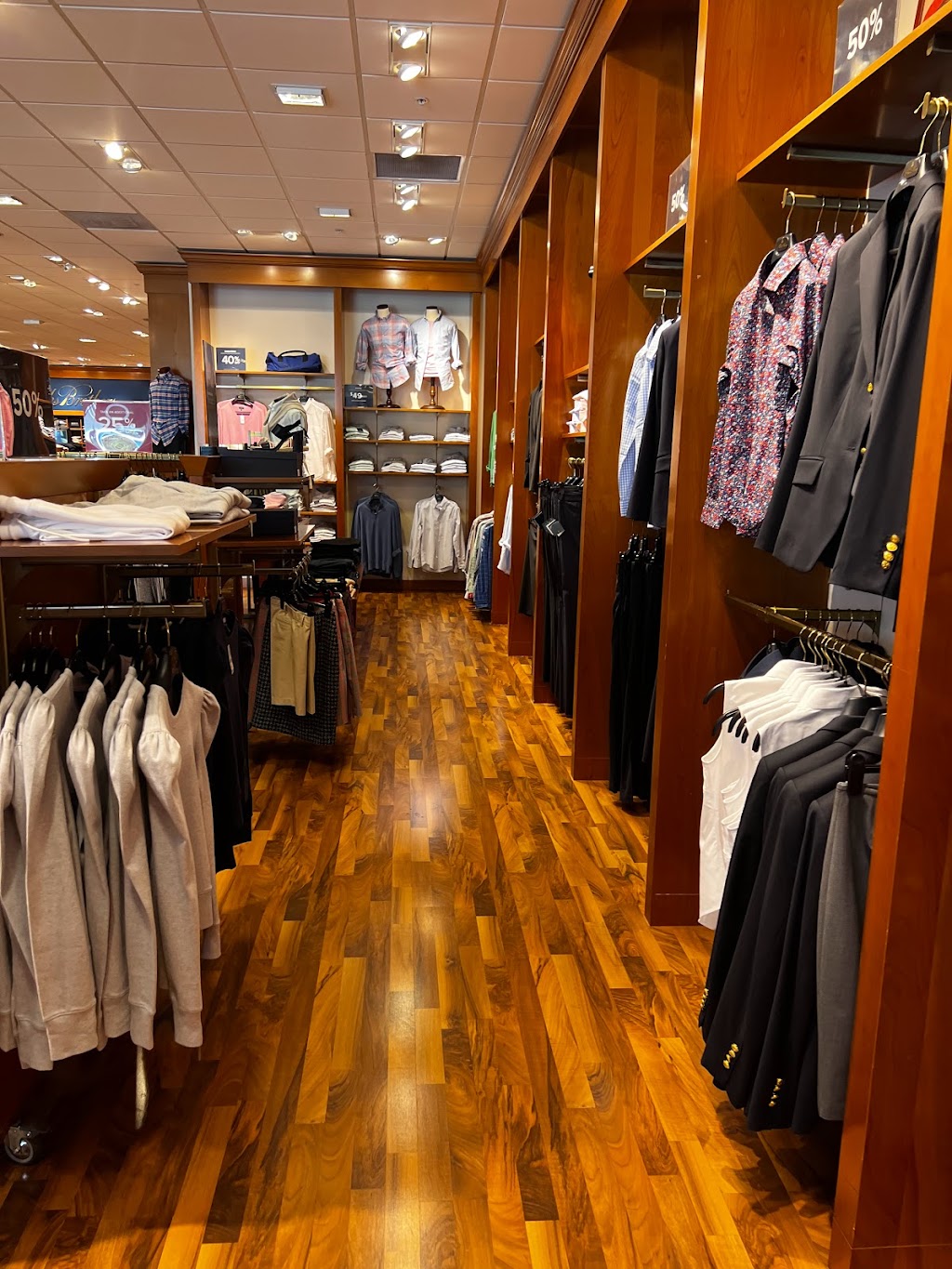 Brooks Brothers | 2700 FL-16 Suite 410, St. Augustine, FL 32092, USA | Phone: (904) 829-2147