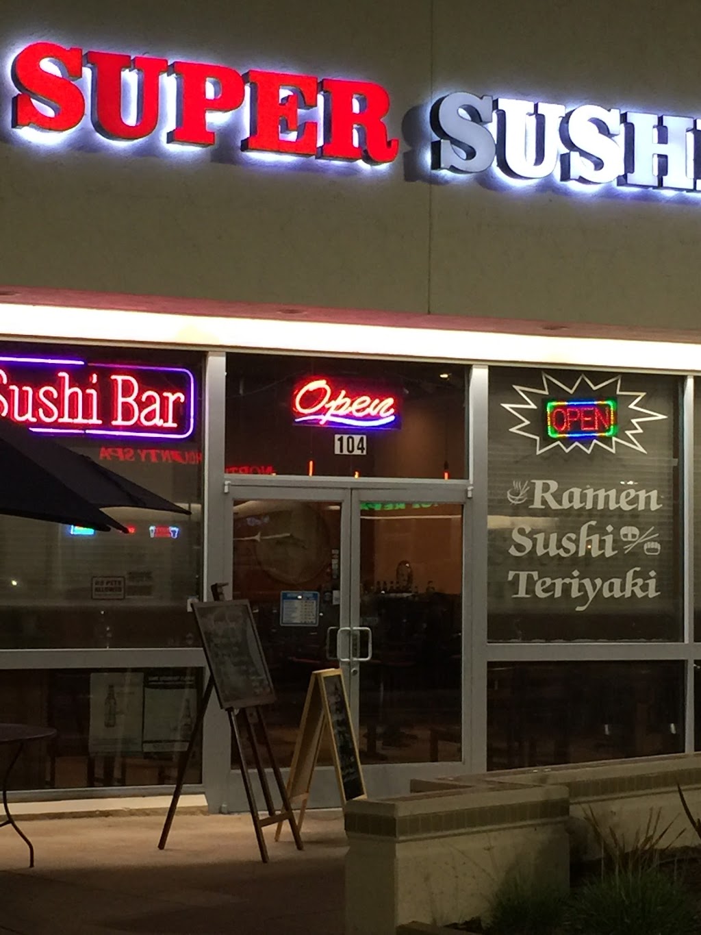 Super Sushi | 1854 Marron Rd #104, Carlsbad, CA 92008, USA | Phone: (760) 729-5888