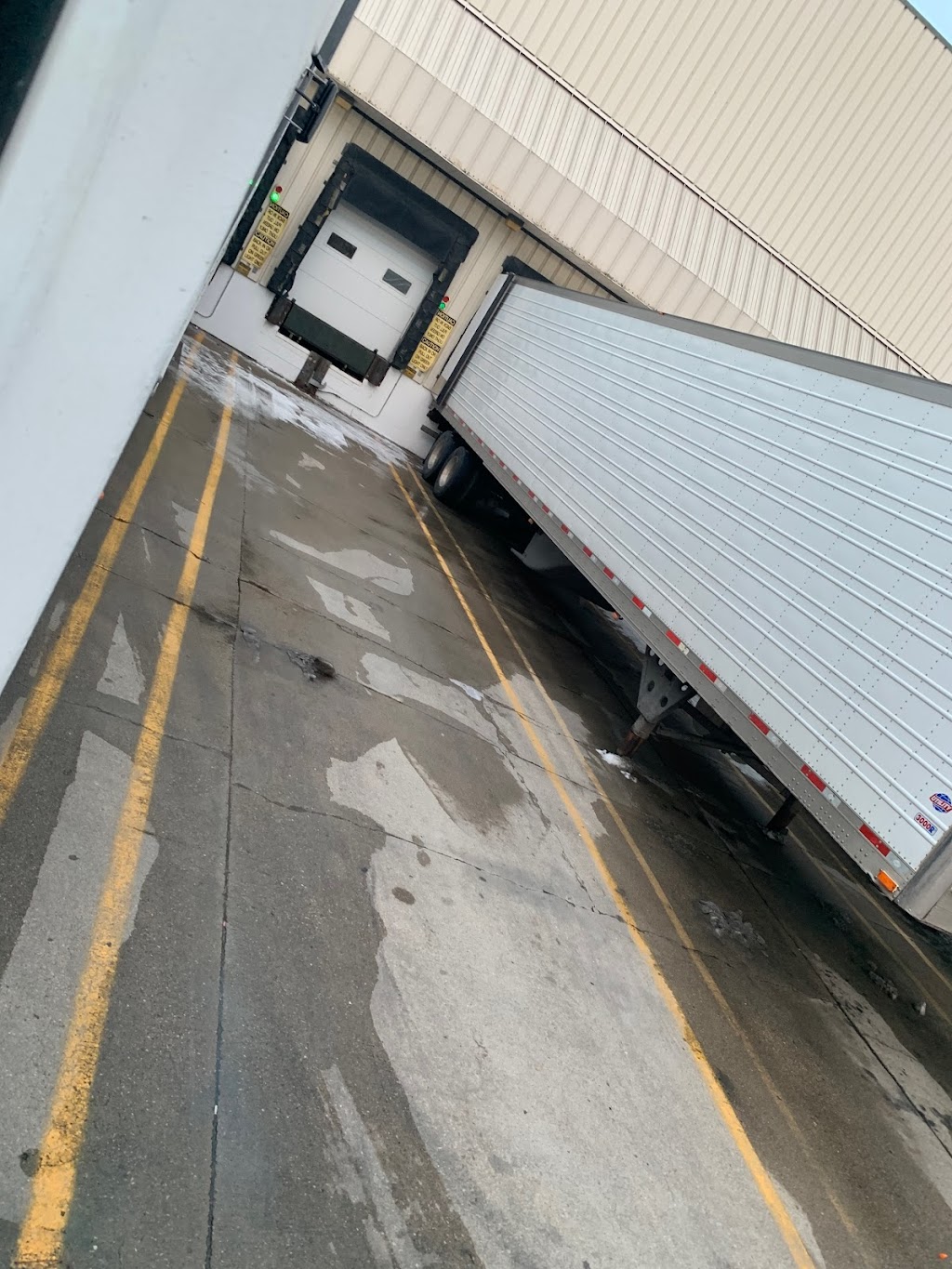 Total Logistics Solutions | 6905 N 97th Cir, Omaha, NE 68122, USA | Phone: (402) 829-9000