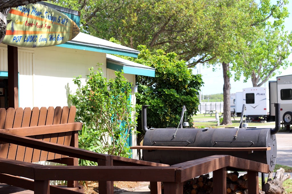 Colonia Del Rey RV Park | 1717 Waldron Rd, Corpus Christi, TX 78418, USA | Phone: (361) 937-2435