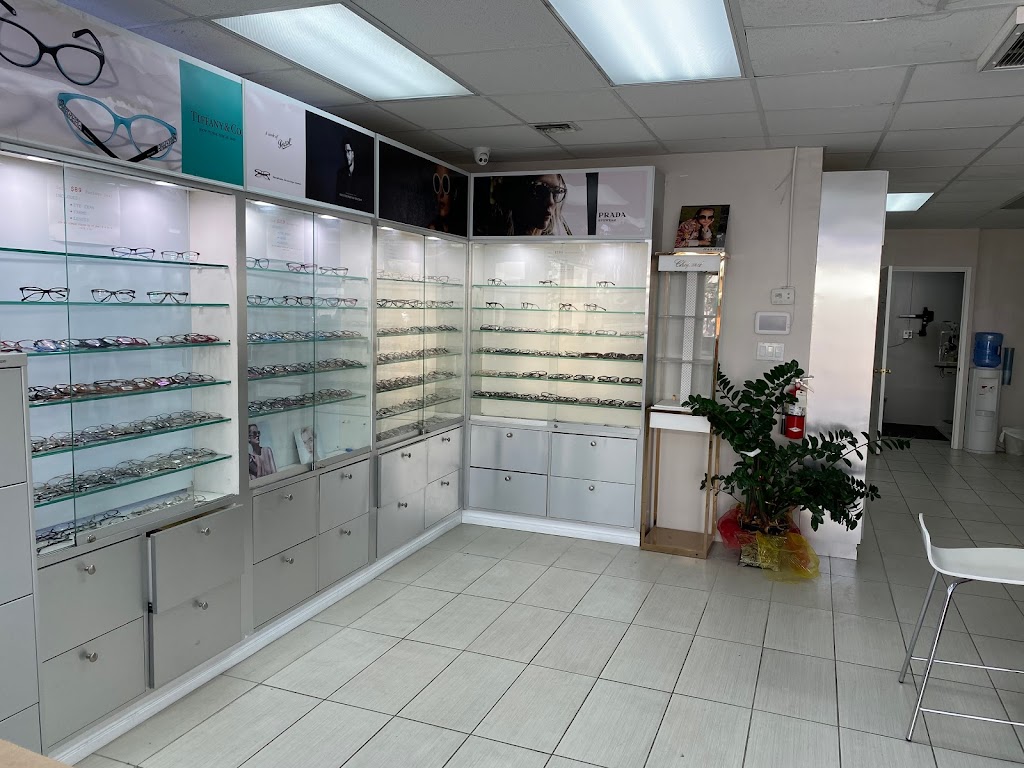 Clear Sight Optometry Corp | 790 S Atlantic Blvd #105, Monterey Park, CA 91754 | Phone: (626) 281-1062
