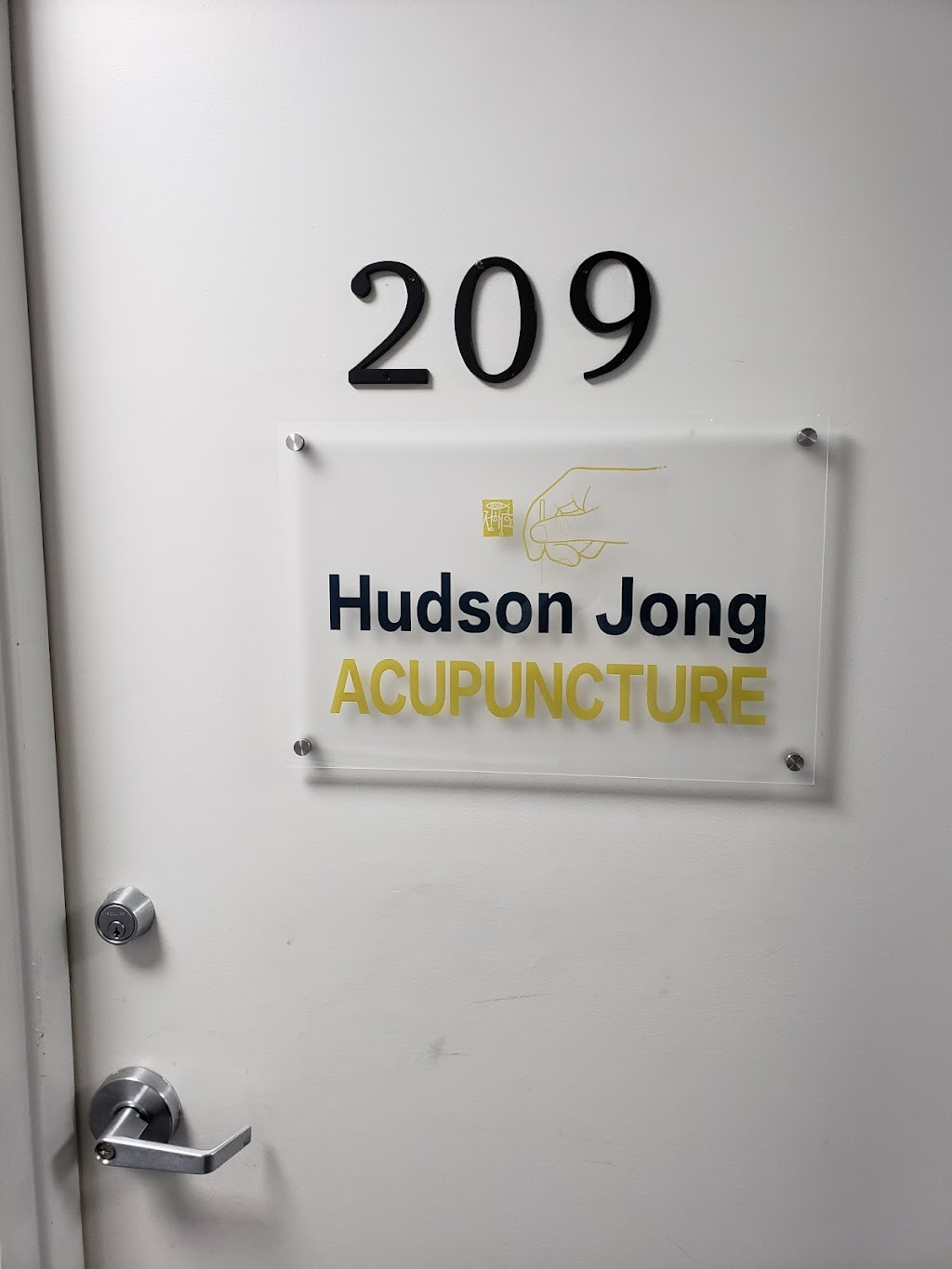 Hudson Jong Acupuncture LLC | 111 Northfield Ave #209, West Orange, NJ 07052, USA | Phone: (201) 595-0404