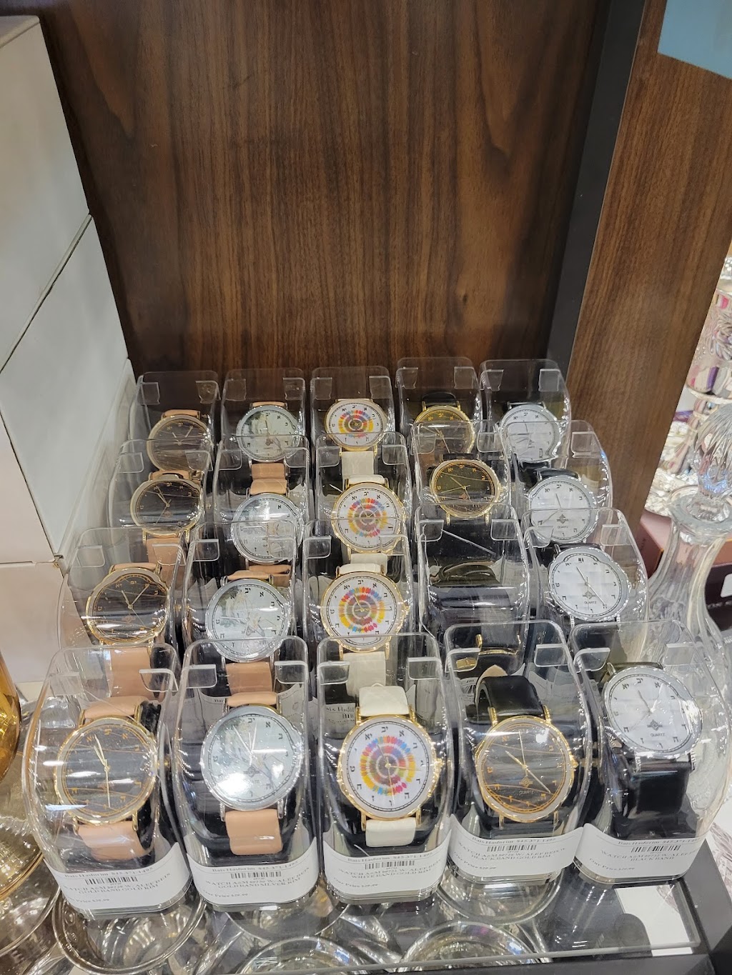 Bais Hasforim Inc | 59 NY-59, Monsey, NY 10952, USA | Phone: (845) 371-1495