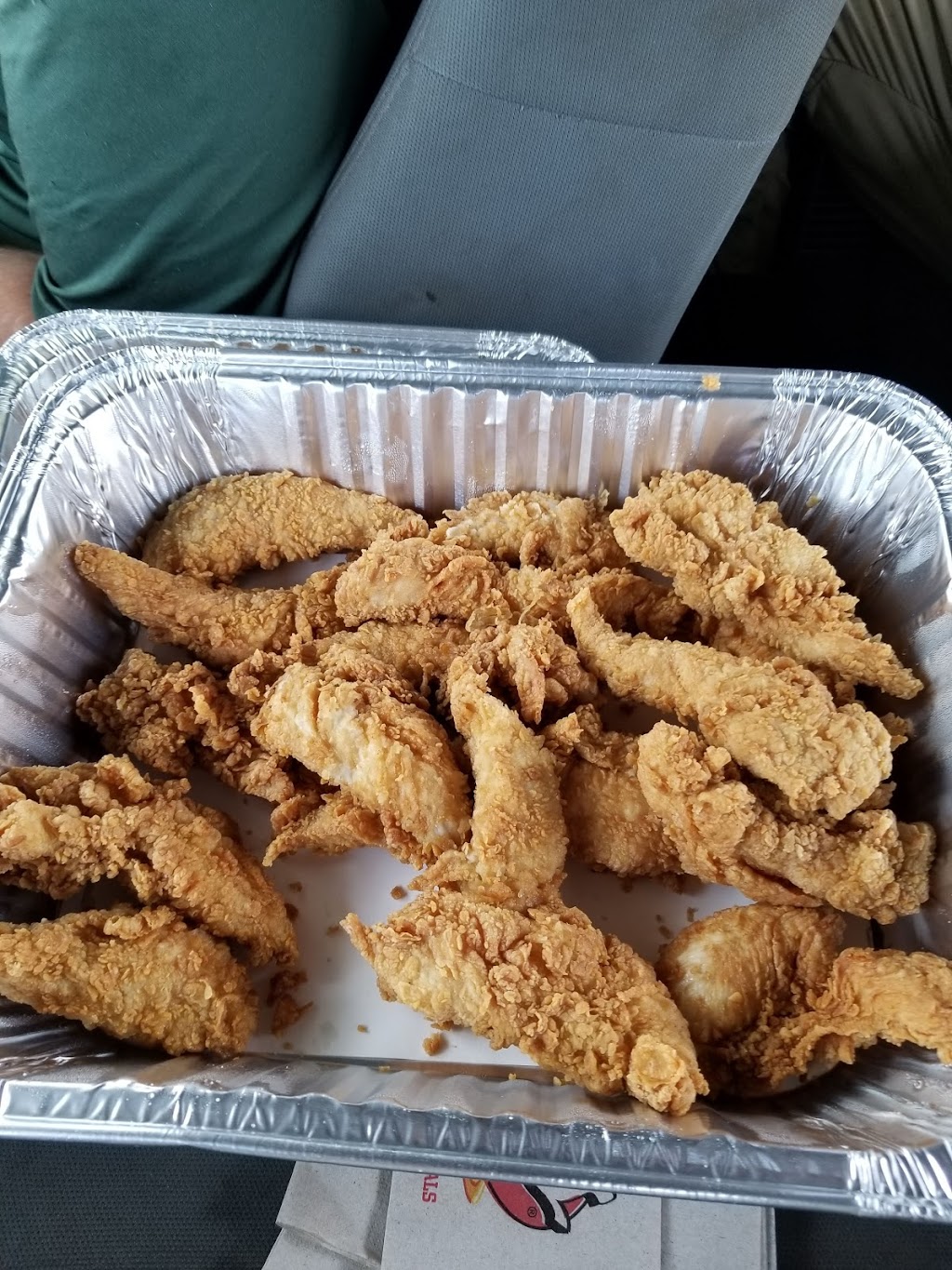 Raising Canes Chicken Fingers | 8506 Benbrook Blvd, Benbrook, TX 76126, USA | Phone: (817) 249-7523